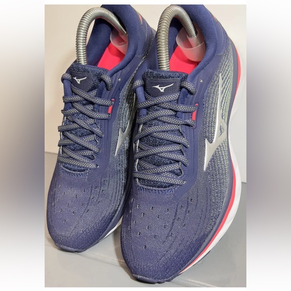 Mizuno Wave Sky 5 Womens Size 8M Running Shoes Peacoat/Red 411329.PCPC Worn 1X! - Picture 9 of 16